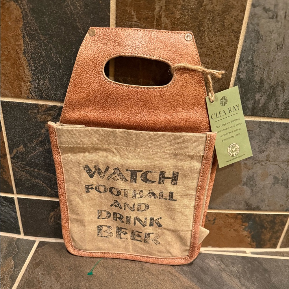 NWT Clea Ray 6 pack beer holder Tan and Cream Bag